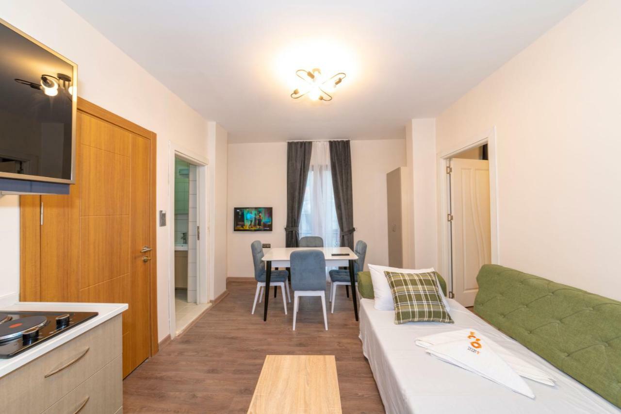 Taxim First Apart Istanbul Bagian luar foto